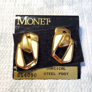 VTG Monet Signed Designer White Enamel Gold Cubin Link Earrings Vintage NWT NEW